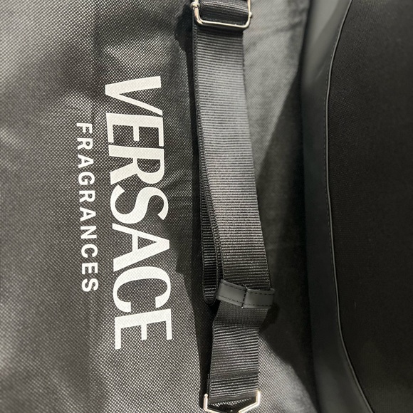 VERSACE NEW MENS BLACK PERFUME SHOULDER BAG - Picture 6 of 15